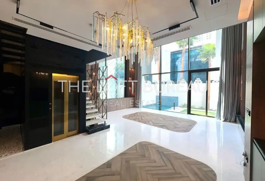 Giardino Gardens | Luxury 5BR Villa with Private Pool-1
