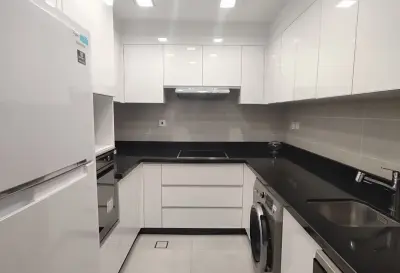 Darvesta | Spacious Studio Apartment – Viva Bahriya, The Pearl