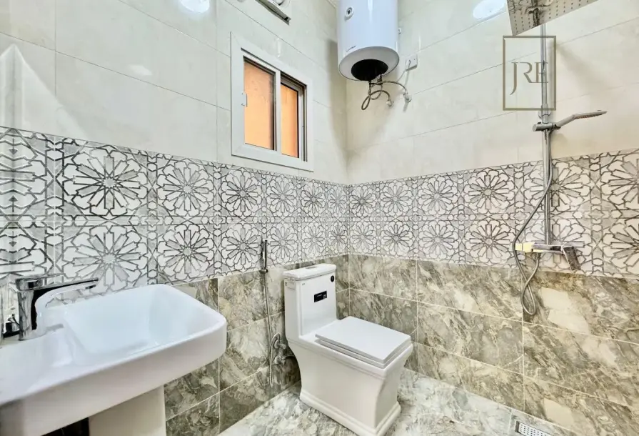 Al Sakama – Freehold Luxury Villa Compound-18