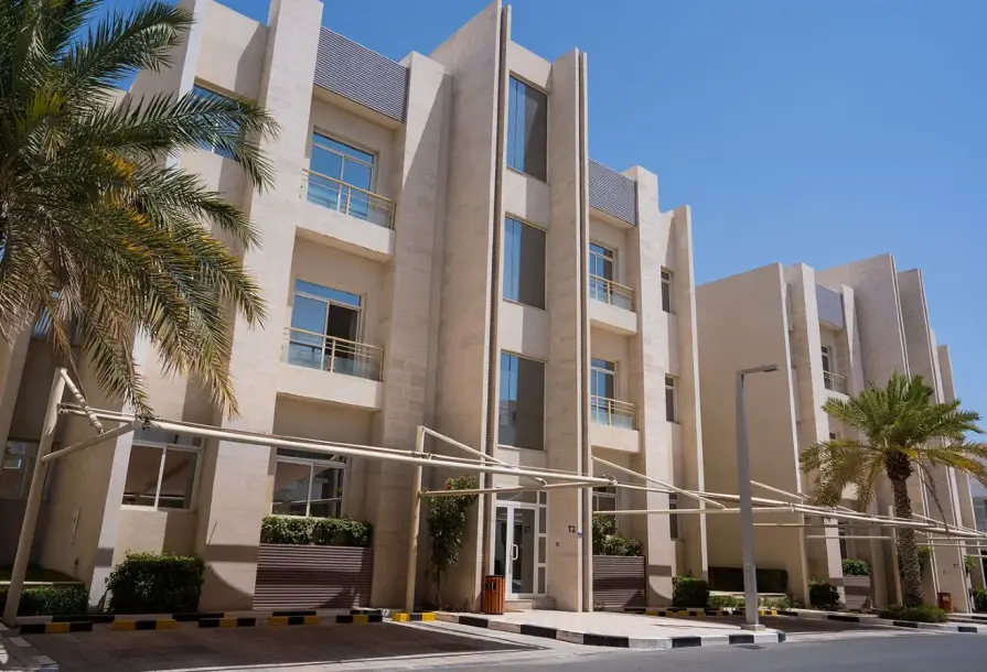 La Verna | Stylish 2BHK Townhouse – No Commission-0