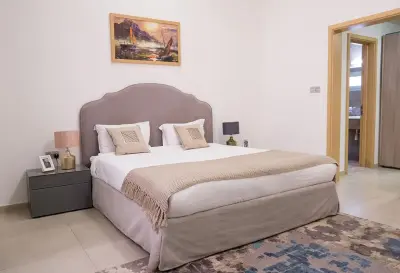 La Verna | Stylish 2BHK Townhouse – No Commission