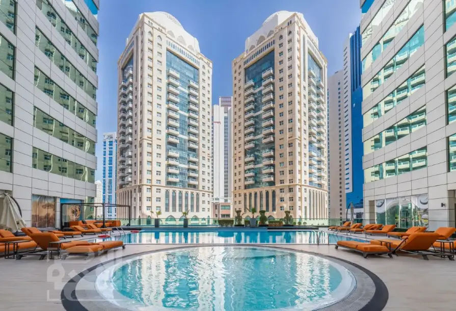 Beverly Hills Tower | Furnished 3BR Duplex – Bills Included-1