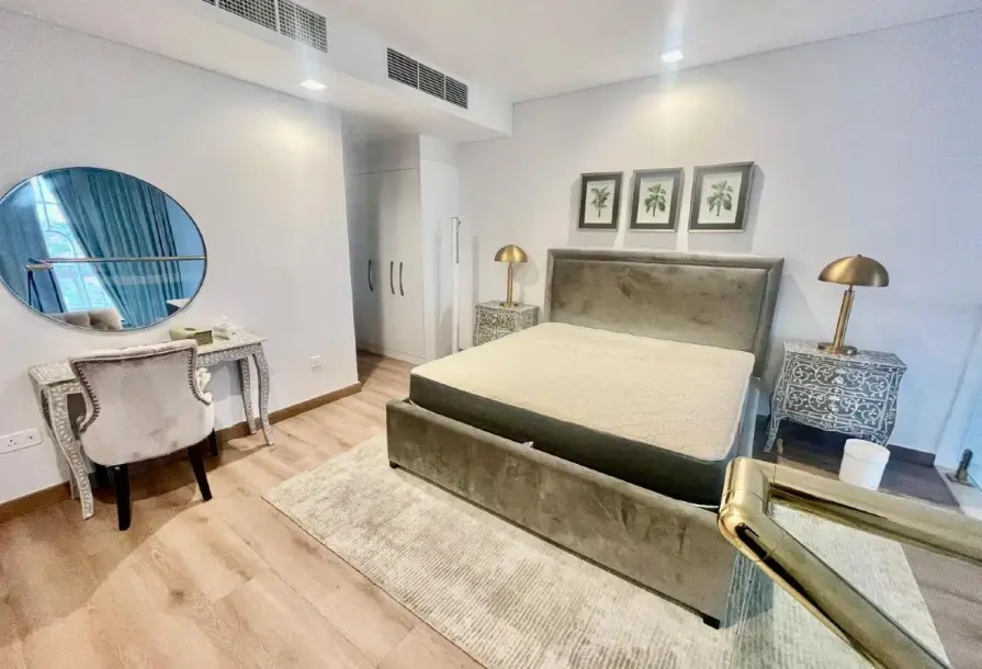 The Pearl | Furnished 1BR Chalet with Balcony & Beach Access-4