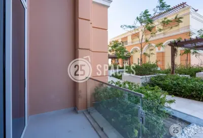 One-Bedroom Loft | Balcony with Garden View