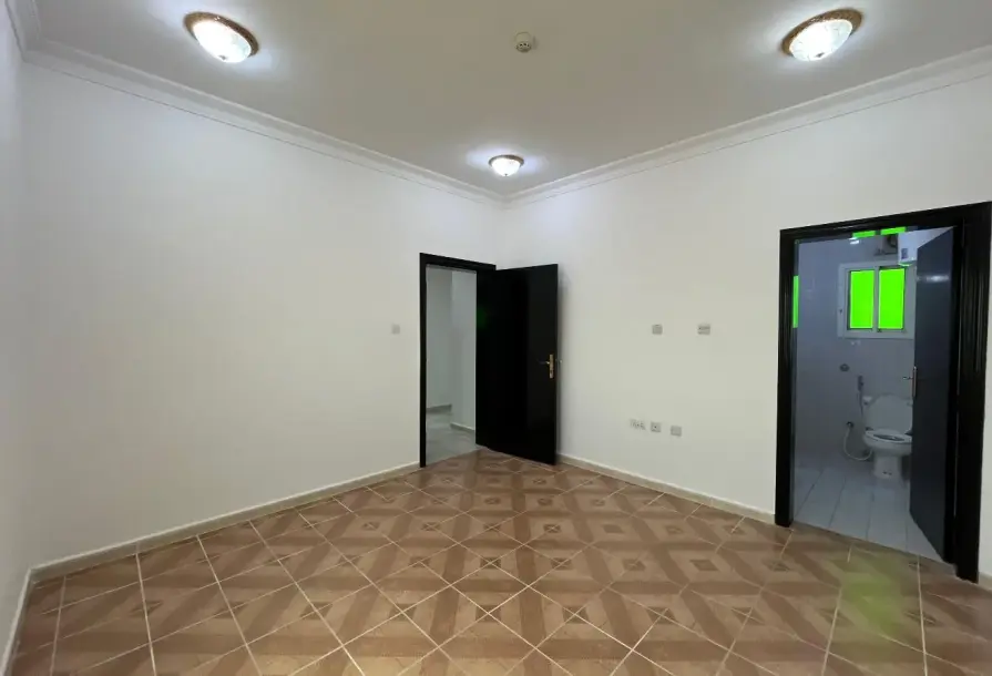 Spacious 3BR Duplex Apartment | Rooftop Access | Al Wakrah-3