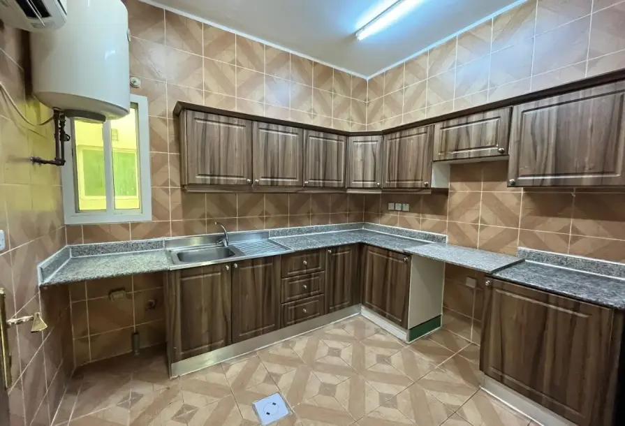 Spacious 3BR Duplex Apartment | Rooftop Access | Al Wakrah-4