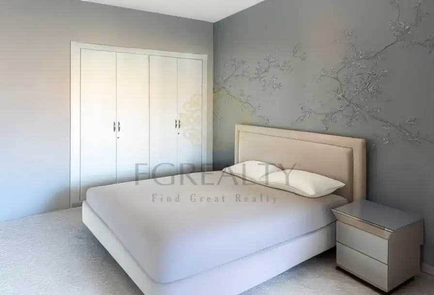 Elegant 1+BR Townhouse | Porto Arabia-3