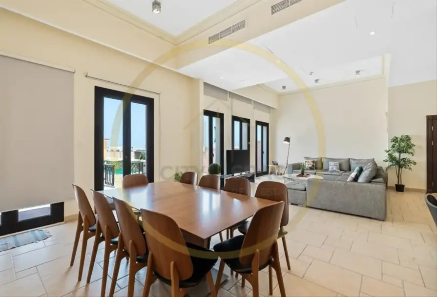 VIP Beachfront Townhouse | Qanat Quartier-7