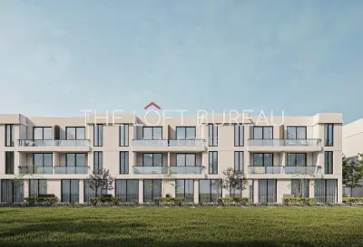 Garden View 3BR Townhouse | Qetaifan Island North