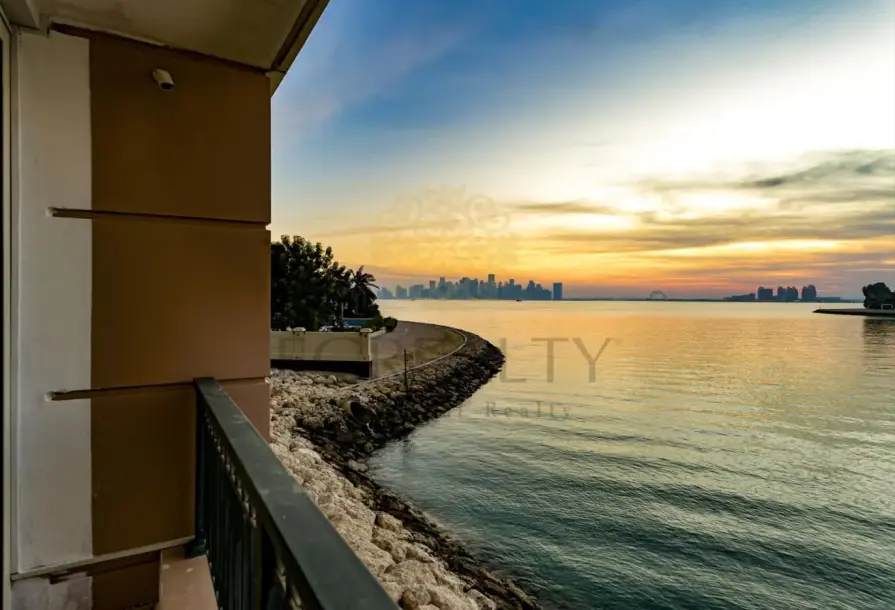 Darvesta Sea Retreat | Prestigious 2BR Townhouse | Viva Bahriya-7