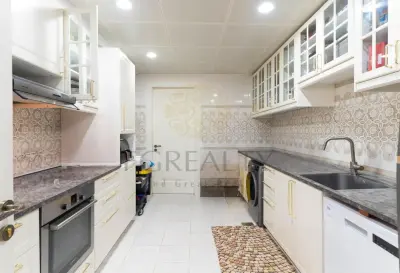 On Sale | Charming 4-Bedroom Townhouse