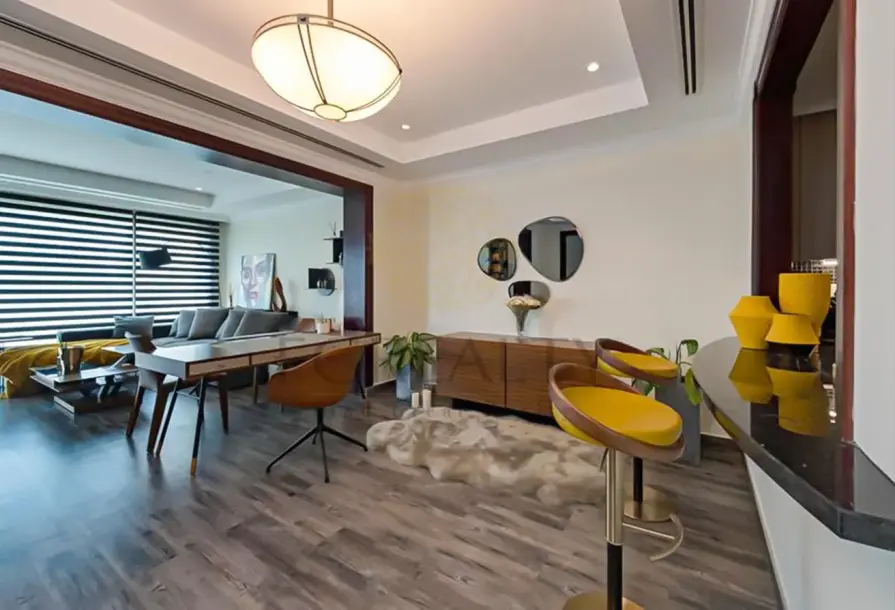 Marina View Townhouse | Stylish 1BR | Porto Arabia-3