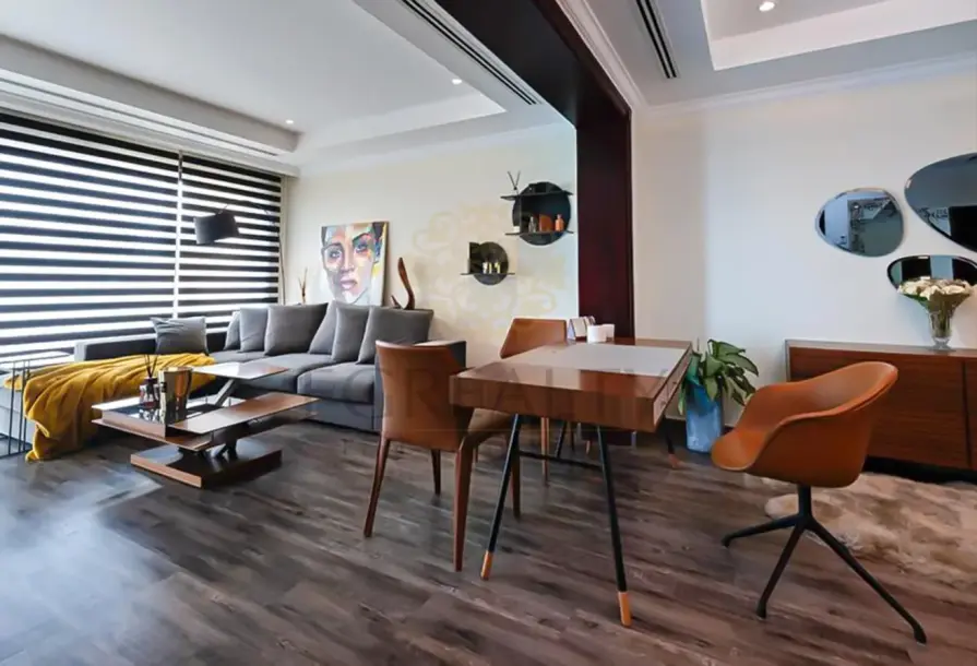 Marina View Townhouse | Stylish 1BR | Porto Arabia-4