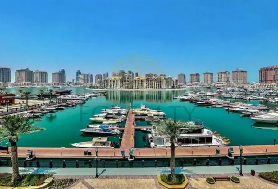 Extravagant 1BR Townhouse | Porto Arabia-0