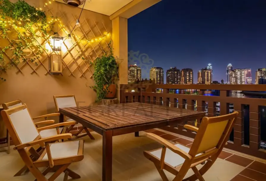 Extravagant 1BR Townhouse | Porto Arabia-8