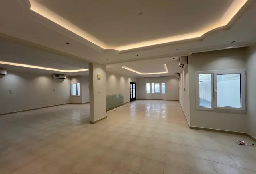 Darvesta | 7BR Standalone Villa – Iskan / Private Rental-4