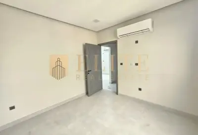 Darvesta | Brand New 2BR Apartment – Madinat Khalifa