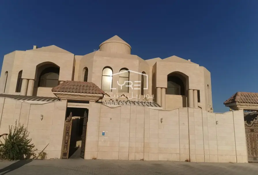 Darvesta | 7BR Corner Villa – Umm Salal Ali-0