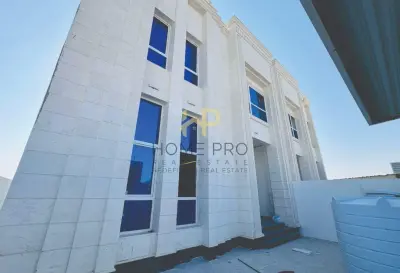 Darvesta | High-End Twin Villas with Majlis & Penthouse – Izghawa-2