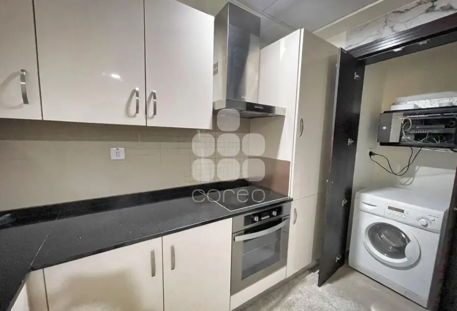 Darvesta | Modern 1BR Furnished Apartment – Porto Arabia, The Pearl-12