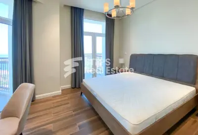 2BR Luxury Apartment | Floresta Gardens