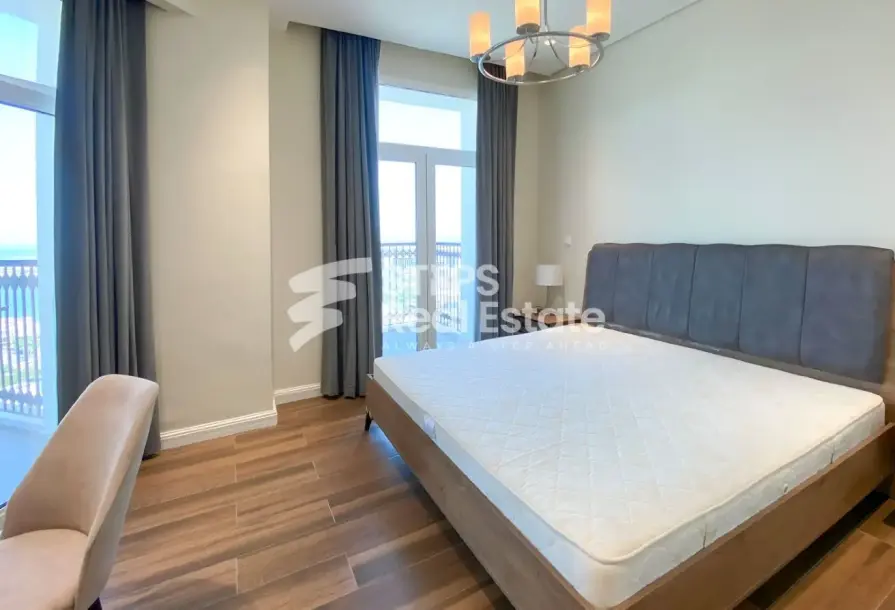 2BR Luxury Apartment | Floresta Gardens-4