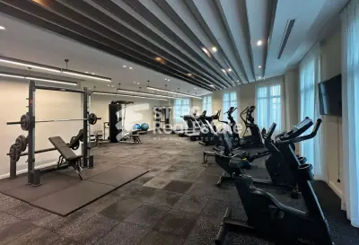 2BR Luxury Apartment | Floresta Gardens