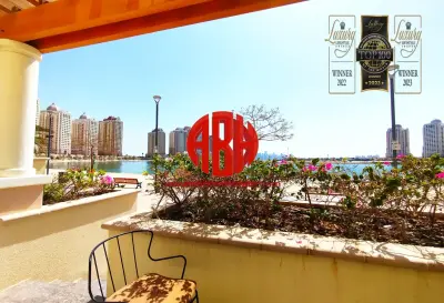 Beachfront Townhouse | Viva Bahriya