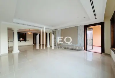Marina Luxe 2BR Townhouse | Porto Arabia