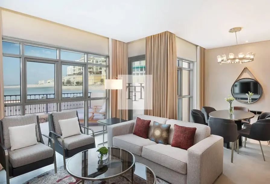 Hilton Serviced 2BR Townhouse | Bills Included | No Commission-3