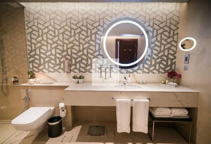 Hilton Serviced 2BR Townhouse | Bills Included | No Commission-8
