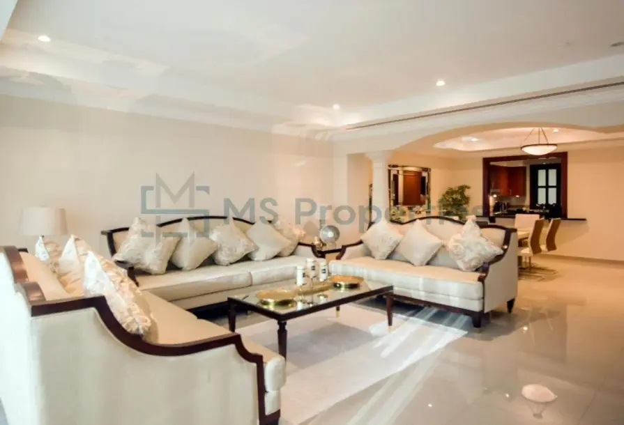 Elegant 2BR Townhouse with Spacious Balcony | Porto Arabia-0