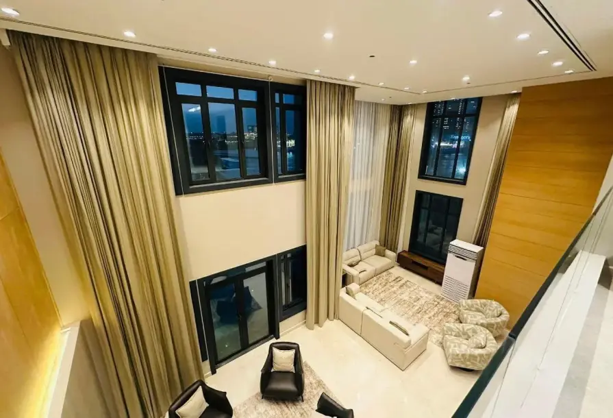 Marina Majesty | Luxury 5BR Triplex Townhouse-4