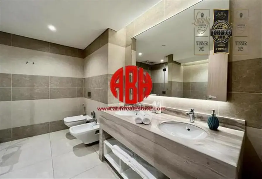 Luxury 2BR Townhouse | Bills Included | No Agency Fee-6