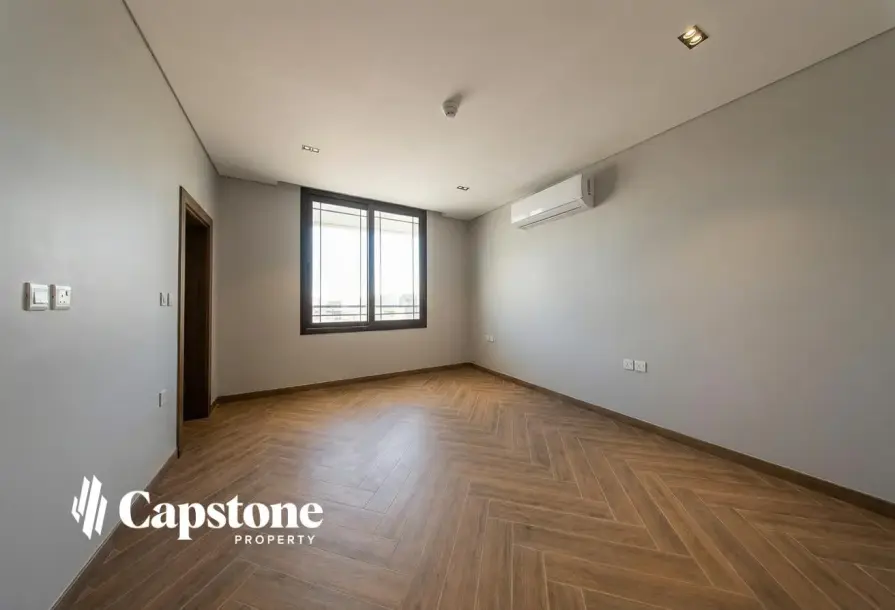 Brand New Furnished Apartments Near West Walk-5