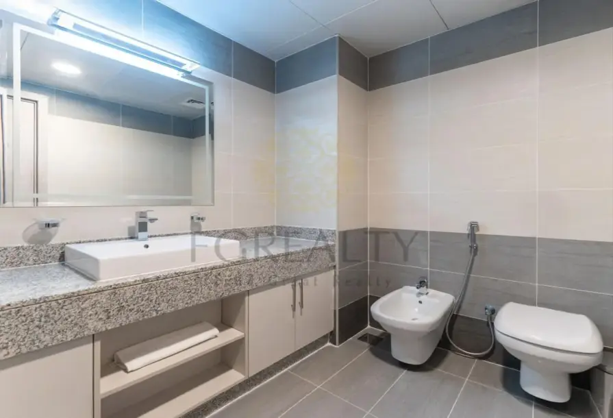 All-Inclusive Luxury 1BR in Lusail-6