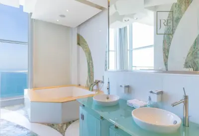 Signature SeaView Penthouse