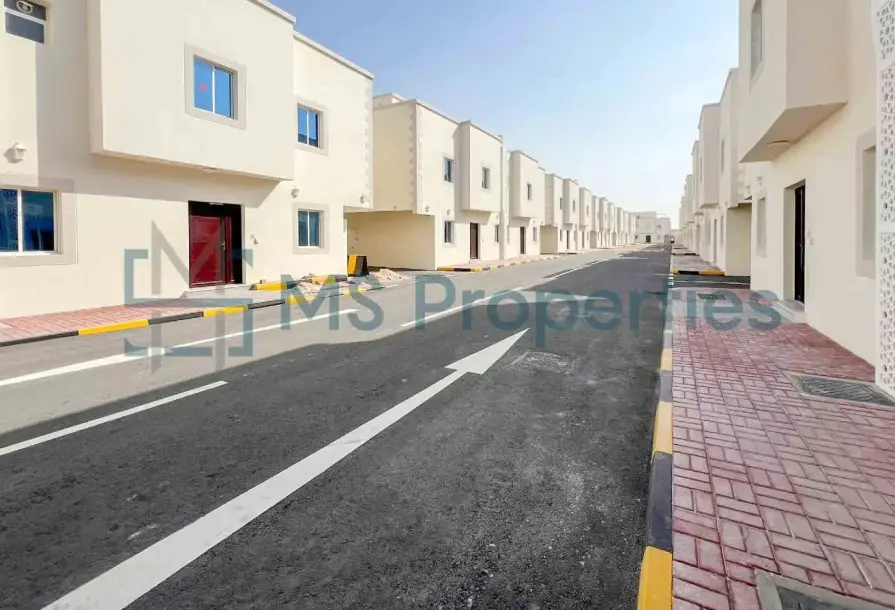 Grand 6BR Compound Villa | Al Kheesa | Darvesta-1