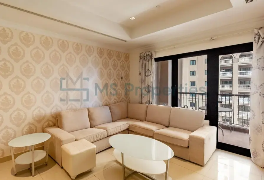 1BR + Office with Balcony | Porto Arabia – Darvesta-1