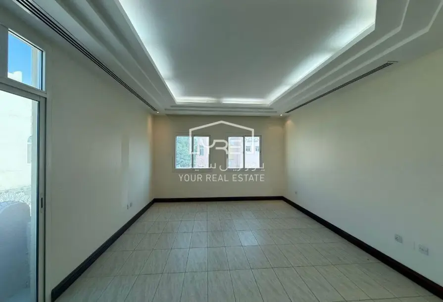 Grand 5BR Family Villa with Private Garden | West Bay – Darvesta-10