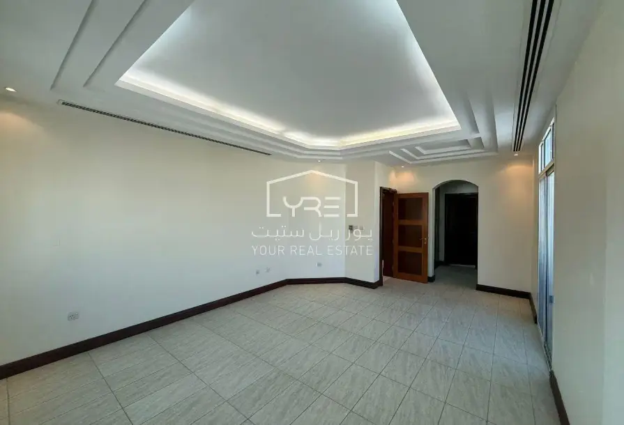 Grand 5BR Family Villa with Private Garden | West Bay – Darvesta-13