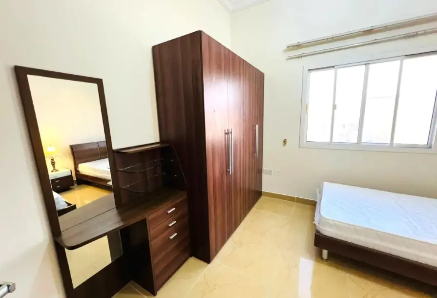 Spacious 2BR Fully Furnished | Al Nasr | No Commission – Darvesta-12