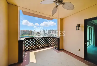 Darvesta | Renovated 1BR Marina-View Townhome