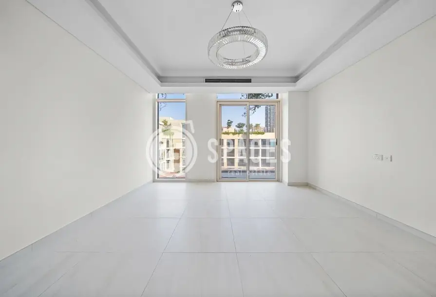 Darvesta Gewan Island | 1BR Crystal Walk View Residence-0