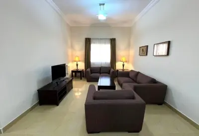 Spacious 2BR Fully Furnished | Al Nasr | No Commission – Darvesta