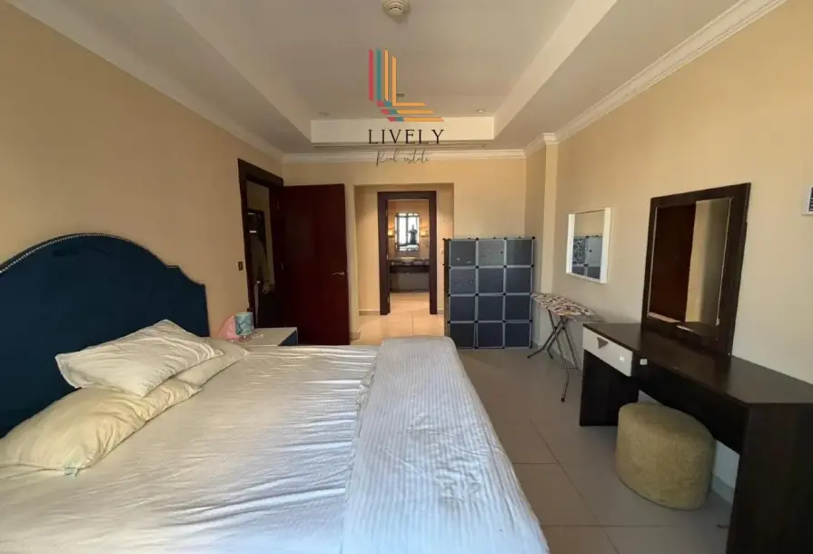 Bills-Included 1BR | Infinity Pool | Prime Location | Darvesta-5