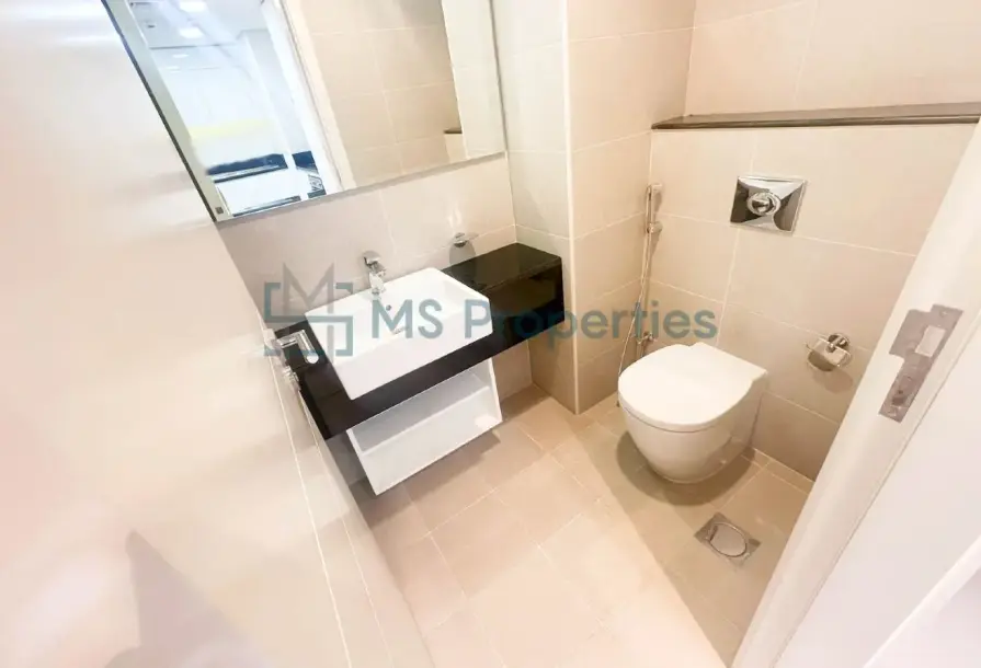 Darvesta | Cozy 2BR Sea-View Apartment-7