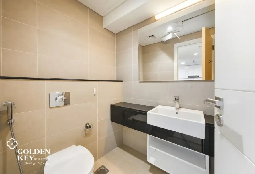 Furnished 1BR with Balcony | Lusail by Darvesta-8