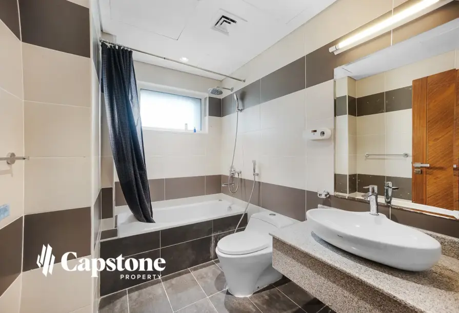 Darvesta Marina Residences | 3BR + Maid | Freehold-9